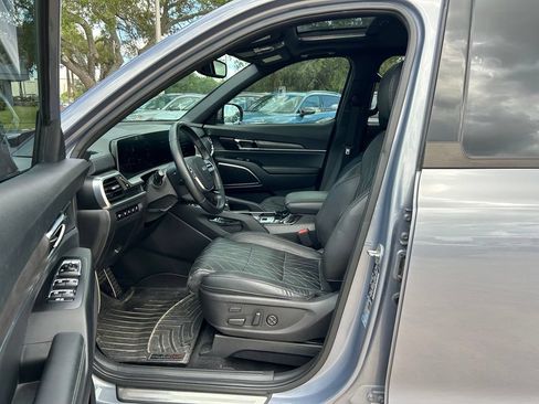 Used 2023 Kia Telluride SX X-Line AWD/4WD image 15