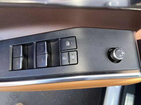 Used 2020 Toyota Highlander Platinum AWD/4WD image 15