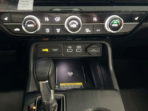 Used 2023 Honda Civic Touring image 19