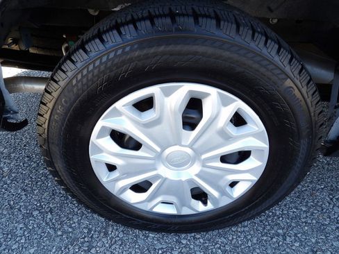 Used 2024 Ford Transit 350 XLT image 34