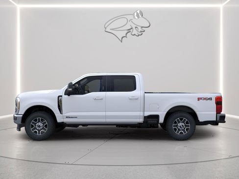 New 2026 Ford F250 Lariat image 3