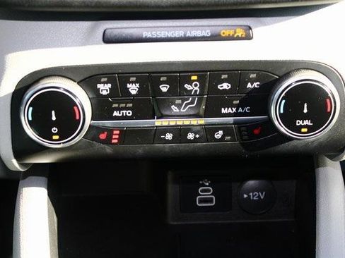 Used 2024 Ford Escape Active image 17