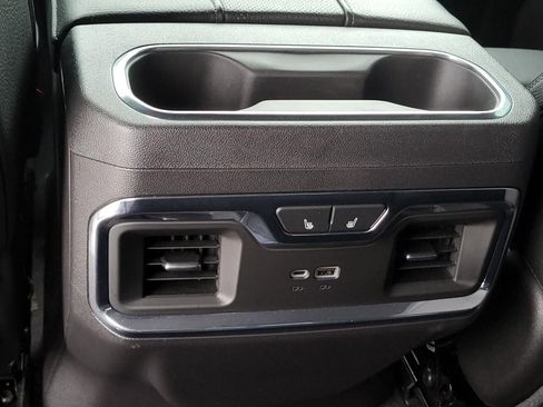 Used 2024 GMC Sierra 1500 Denali w/ Technology Package AWD/4WD image 11