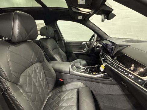 New 2027 BMW X7 xDrive40i w/ M Sport Package AWD/4WD image 24