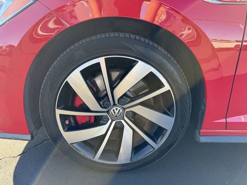 Used 2021 Volkswagen Jetta GLI Autobahn image 9