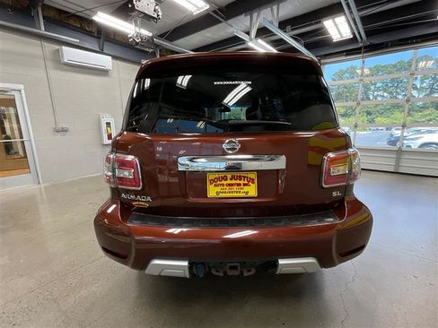 Used 2017 Nissan Armada SL w/ Interior Lighting Package AWD/4WD image 4