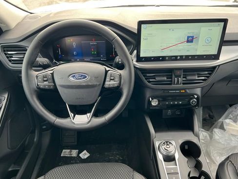 New 2026 Ford Escape SE image 15