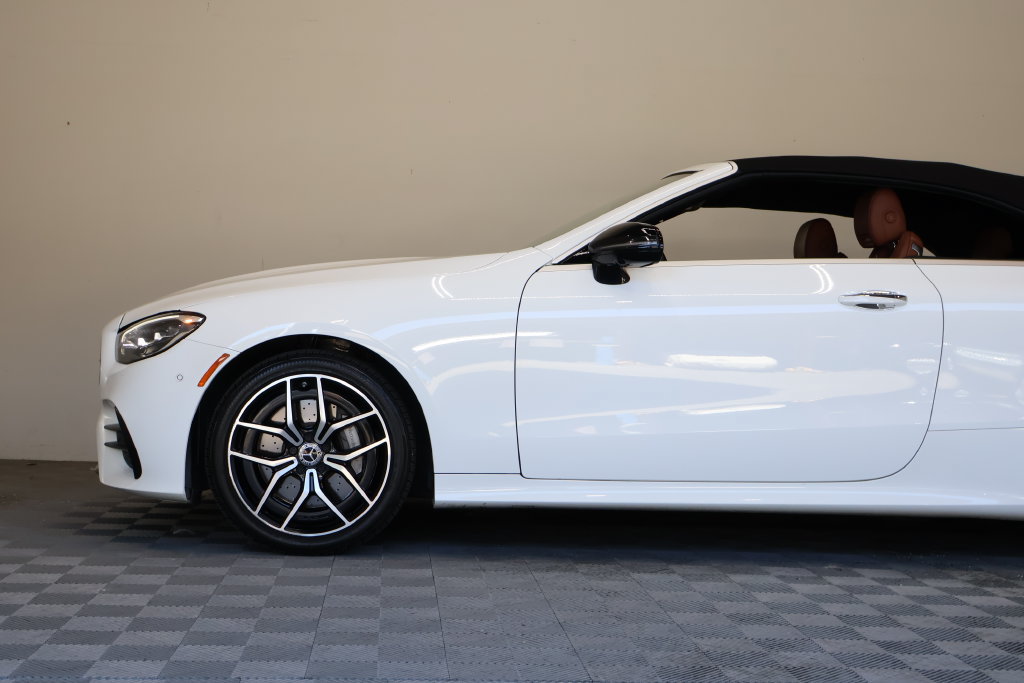 Used 2023 Mercedes-Benz E 450 Cabriolet image 8
