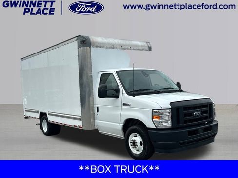 Used 2023 Ford E-350 and Econoline 350 Super Duty w/ Driver's Safety Package image 3