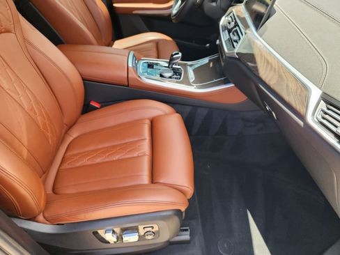 Used 2023 BMW X5 xDrive40i w/ Premium Package AWD/4WD image 17