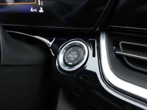 New 2026 Chevrolet Trax RS w/ Sunroof Package image 15