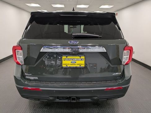 Certified 2023 Ford Explorer XLT w/ Class IV Trailer Tow Package image 5