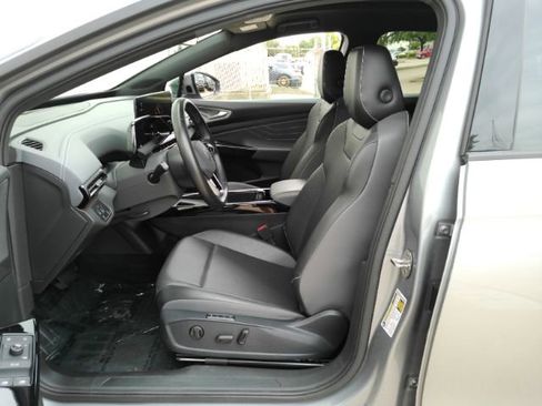 Used 2023 Volkswagen ID.4 Pro S RWD image 12