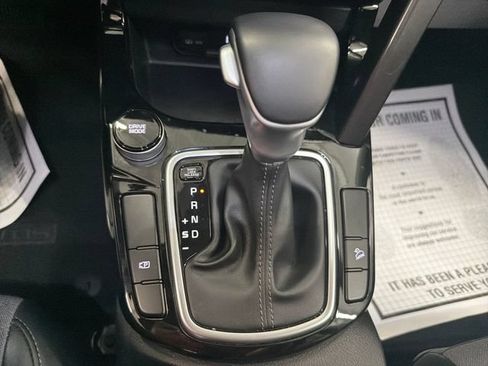 Certified 2024 Kia Seltos S FWD image 38