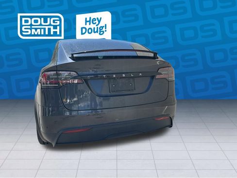Used 2024 Tesla Model X image 5