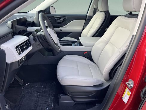 New 2025 Lincoln Aviator 2WD w/ Equipment Group 101A image 24