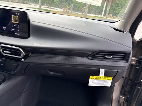 New 2026 Nissan Sentra SV w/ Floor Mat Package FWD image 32
