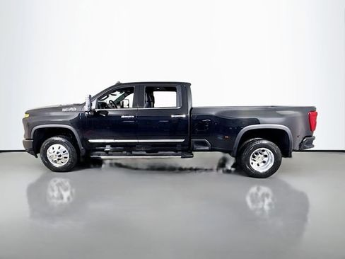 New 2026 Chevrolet Silverado 3500 High Country w/ High Country Premium Package AWD/4WD image 8
