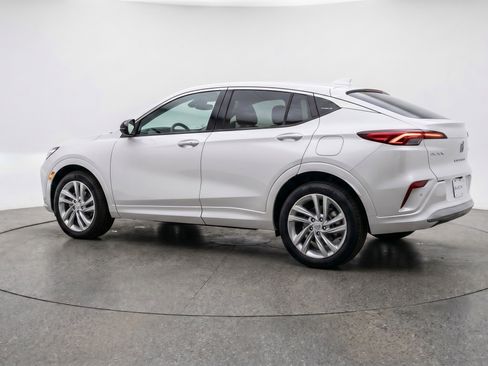 Used 2025 Buick Envista Preferred FWD image 6