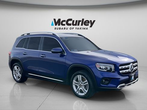 Used 2021 Mercedes-Benz GLB 250 4MATIC image 7