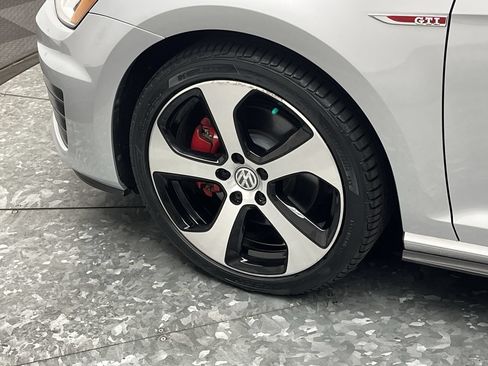 Used 2017 Volkswagen GTI S FWD image 27