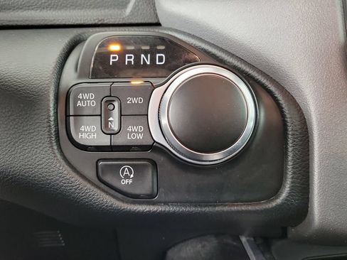 Used 2022 RAM 1500 Big Horn AWD/4WD image 27