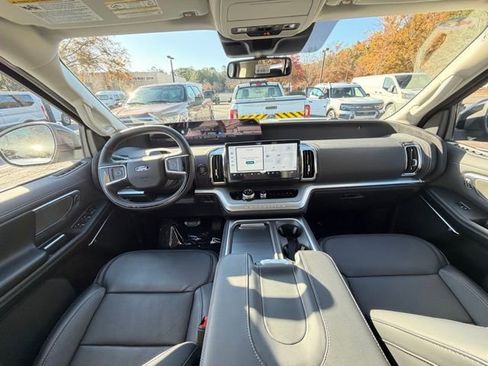 New 2025 Ford Expedition Max Platinum w/ Driver's Package image 12