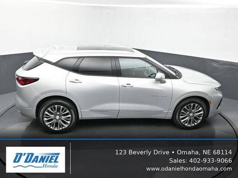 Used 2020 Chevrolet Blazer Premier AWD/4WD image 19