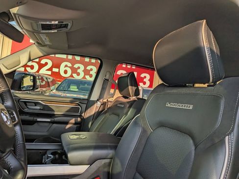 Used 2022 RAM 1500 Laramie AWD/4WD image 10