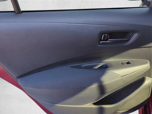 Certified 2023 Toyota Corolla LE image 18