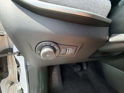 Used 2024 Jeep Compass Latitude AWD/4WD image 26