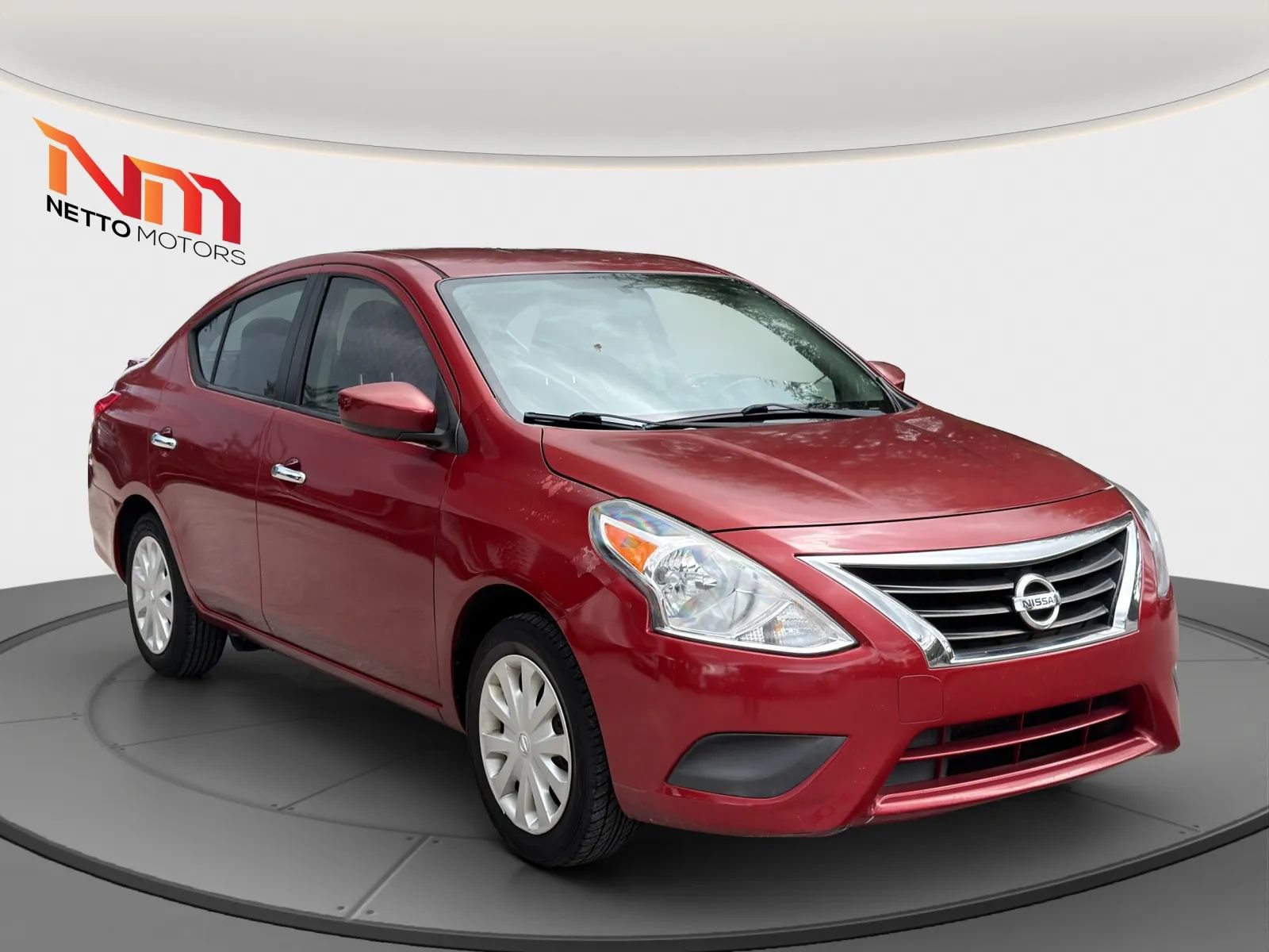 Used 2016 Nissan Versa SV FWD image 7
