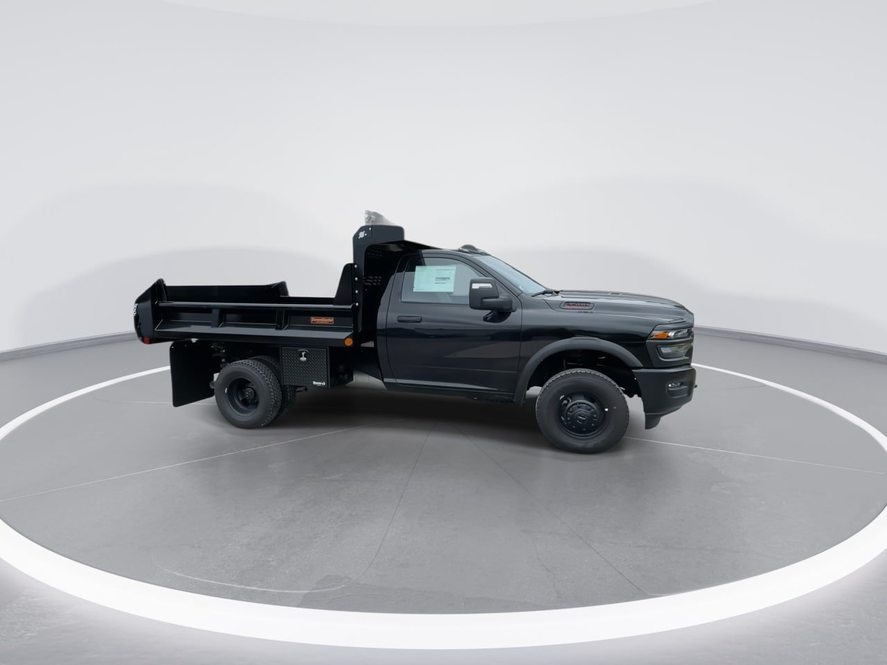 New 2026 RAM 3500 Tradesman AWD/4WD image 24