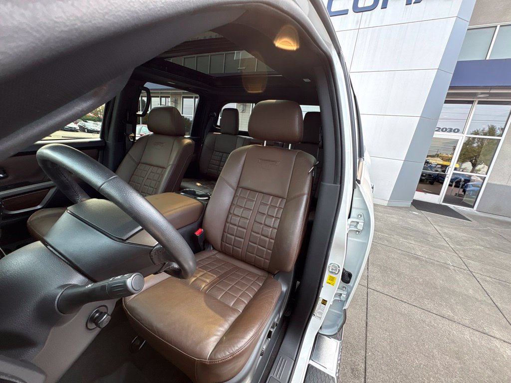 Used 2024 Nissan Titan Platinum Reserve w/ Moonroof Package AWD/4WD image 12