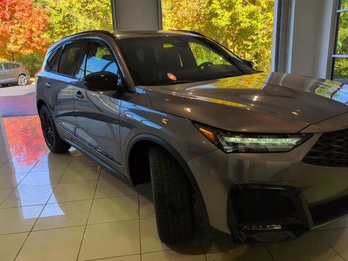 New 2026 Acura MDX A-Spec image 7