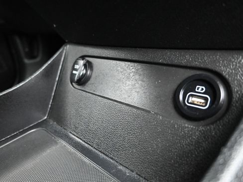 Used 2022 Hyundai Santa Fe Limited image 28