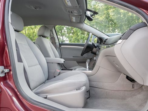 Used 2007 Saturn Aura XE w/ Convenience Pkg FWD image 33