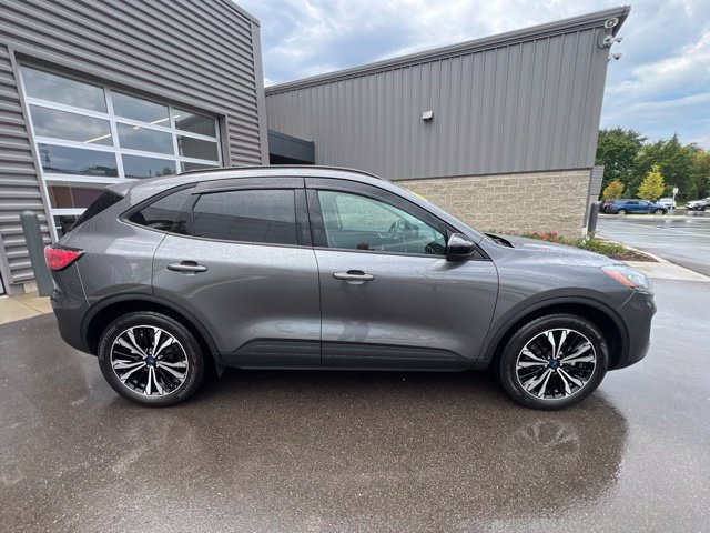 Used 2021 Ford Escape SEL w/ SEL Stealth AWD Package image 4