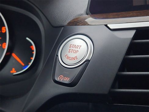 Used 2020 BMW X3 xDrive30i w/ Convenience Package image 27