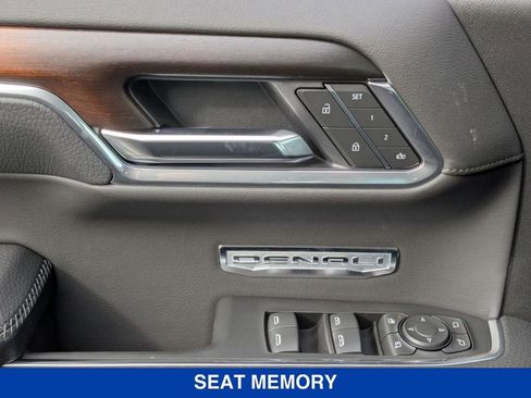 New 2026 GMC Sierra 1500 Denali w/ Denali Reserve Package image 12