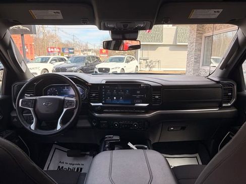 Used 2024 Chevrolet Silverado 1500 RST w/ Rally Edition image 16