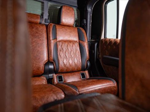 Used 2025 Jeep Gladiator Sport image 48