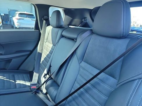 New 2026 Mitsubishi Outlander SE AWD/4WD image 13