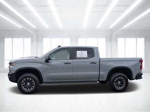 Used 2024 Chevrolet Silverado 1500 ZR2 AWD/4WD image 6