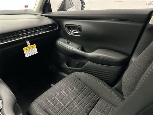 New 2026 Honda HR-V LX image 13