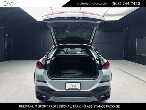 Used 2025 BMW X6 xDrive40i w/ Premium Package AWD/4WD image 47