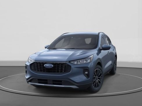 New 2025 Ford Escape SE image 2