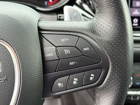 Used 2022 Dodge Durango GT AWD/4WD image 14