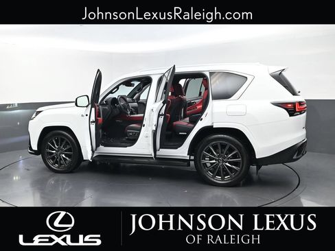 Used 2024 Lexus LX 600 F Sport AWD/4WD image 37