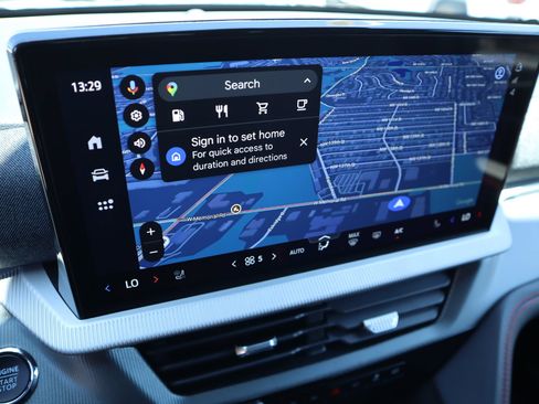New 2026 Ford Explorer ST-Line w/ ST-Line Street Pack AWD/4WD image 6